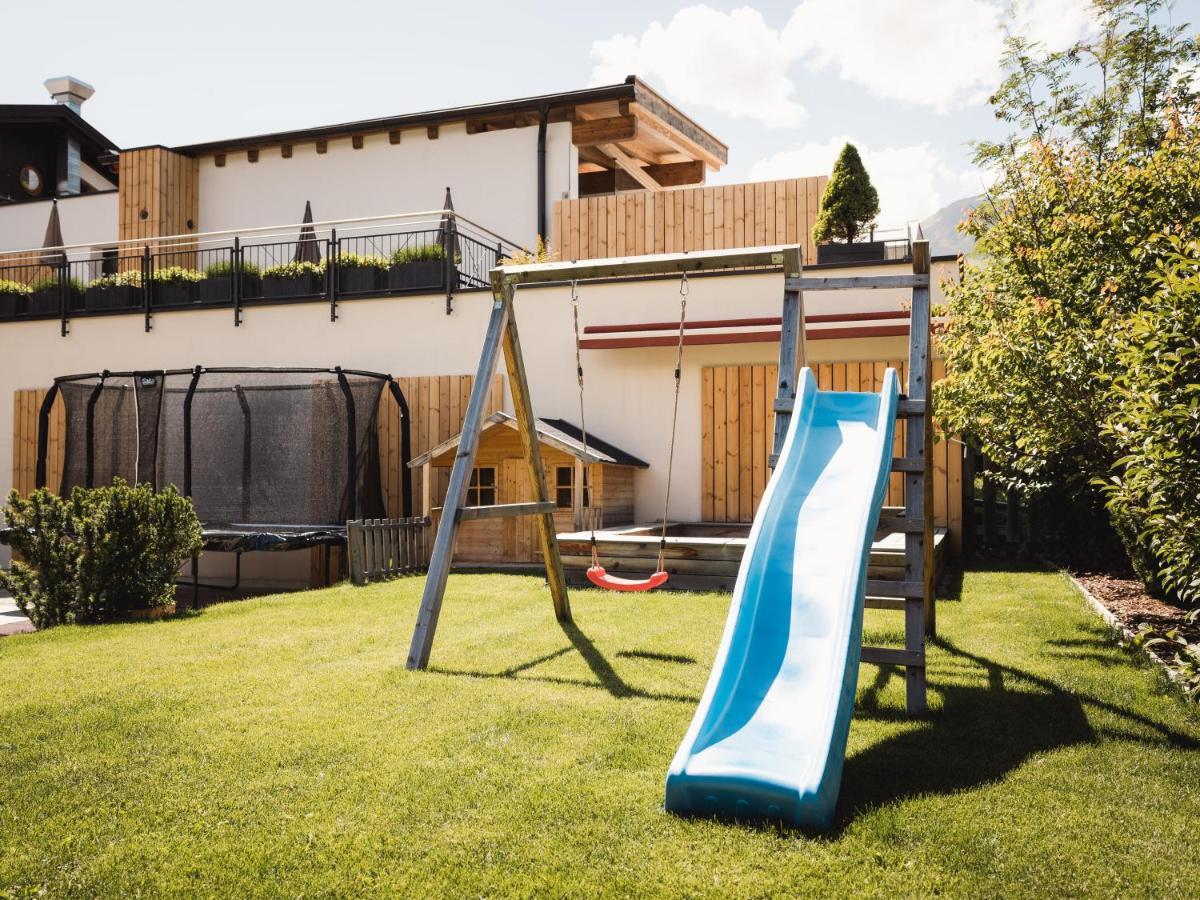 Alpina&More Apartments I Zimmer Serfaus Exterior photo